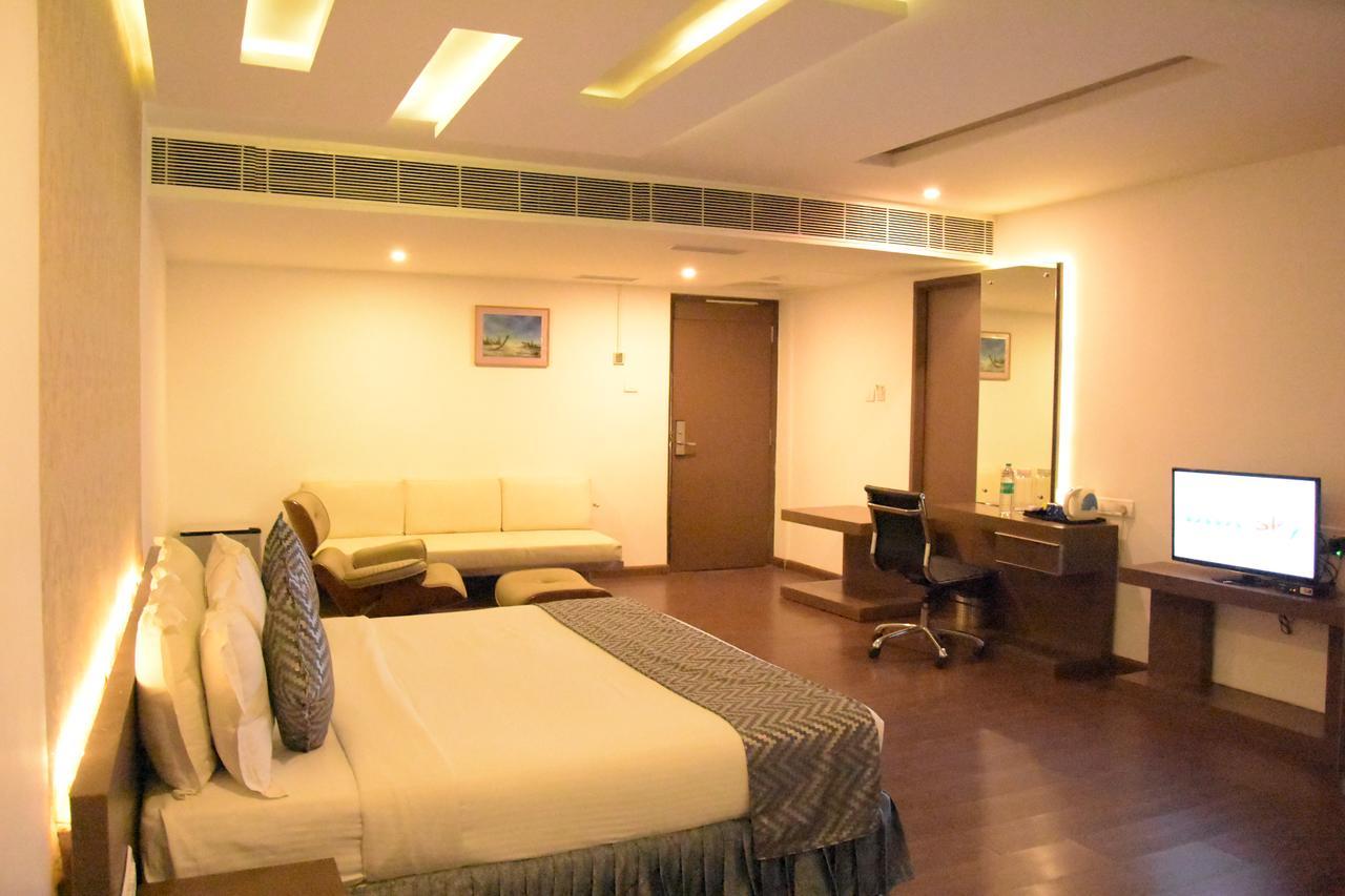 Poppys Tower Hotel Coimbatore Ngoại thất bức ảnh