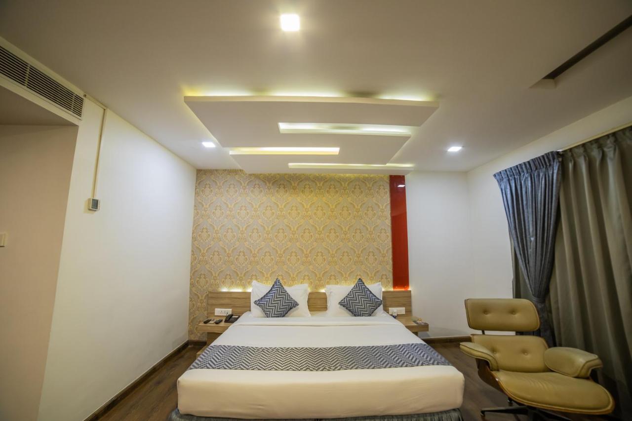 Poppys Tower Hotel Coimbatore Ngoại thất bức ảnh