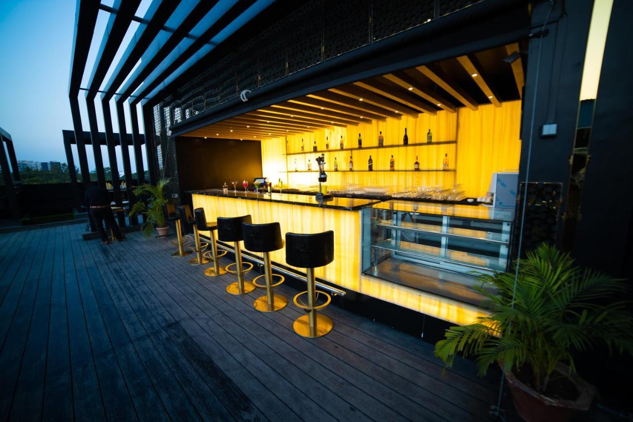 Poppys Tower Hotel Coimbatore Ngoại thất bức ảnh